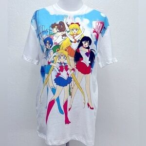 SAILOR Moon Graphic T-Shirt